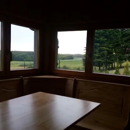 Дом отдыха Ferienhaeuschen Blessberg Schalkau